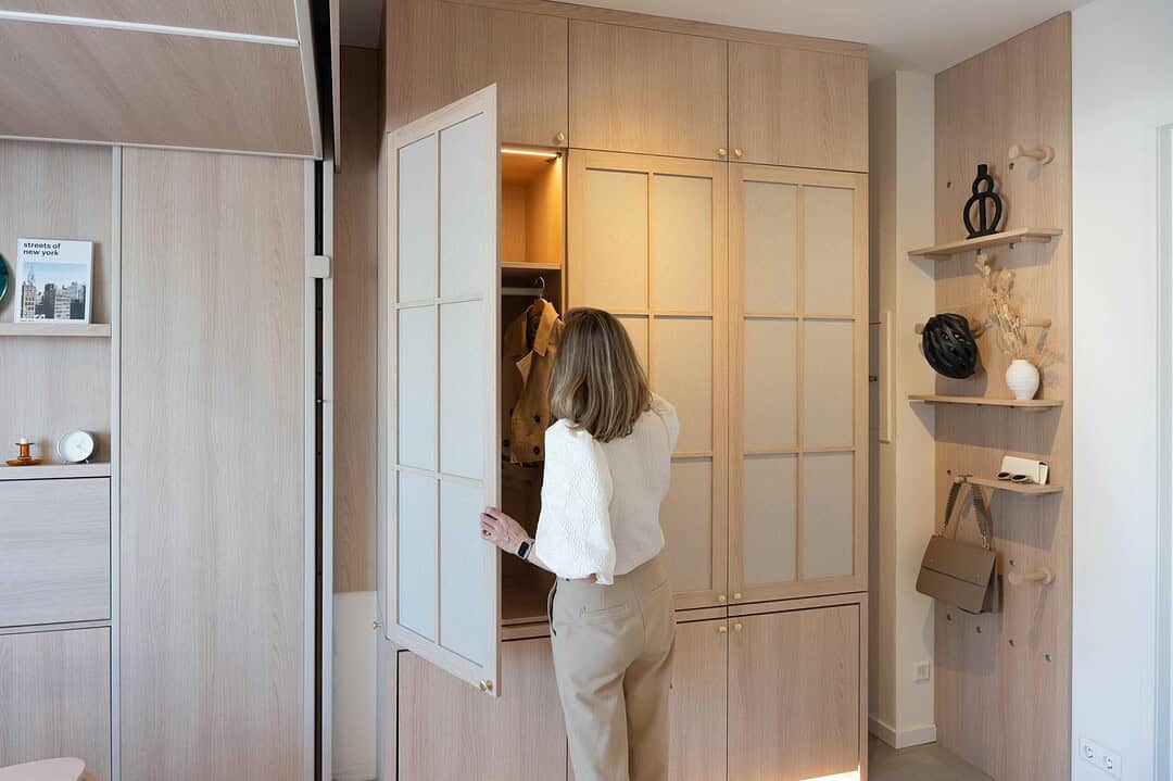 Nomad Studio The Citylifer Pivot Wardrobe - Wardrobe
